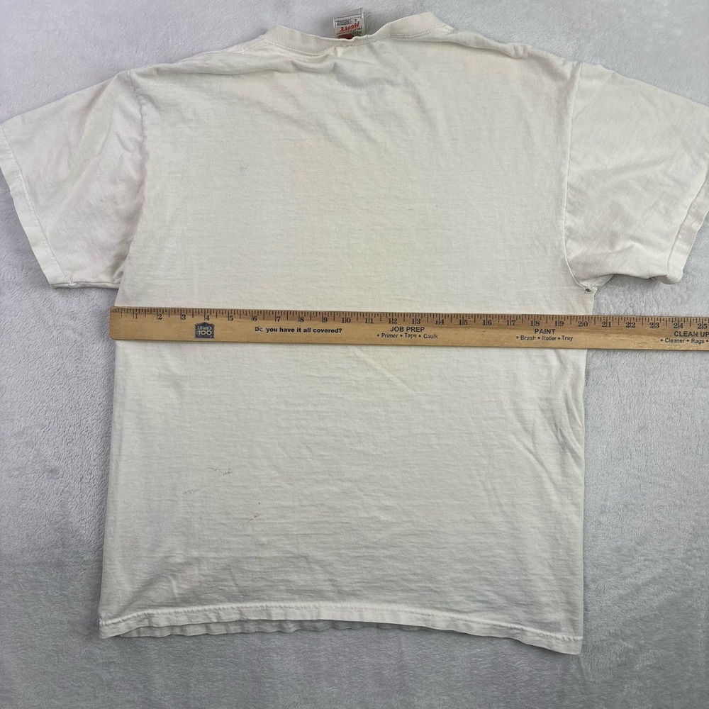 VTG Hello My Name Is Stud White SS Graphic Shirt Distressed Men's Large - Picture 9 of 10